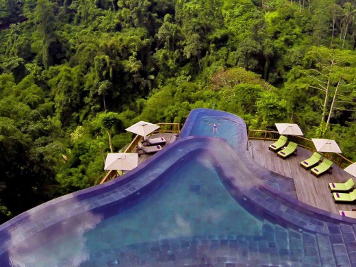 703330_indonesias-hanging-gardens-in-ubud-has-one-of-the-most-famous-pools-in-the-world-with-a-dual-layered-infinity-pool-set-facing-the-surrounding-jungle