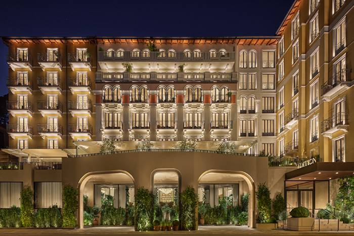 The Lake Como EDITION